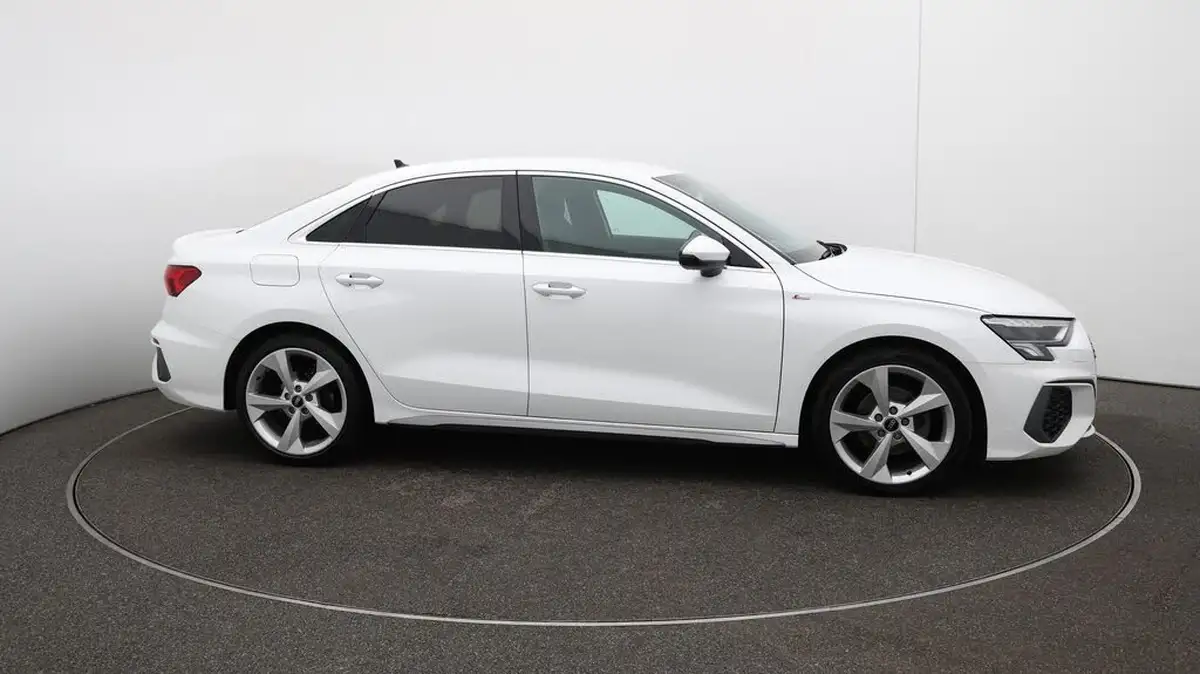 2022-audi-a3-10-30-tfsi-s-line-saloon-4d-big-47