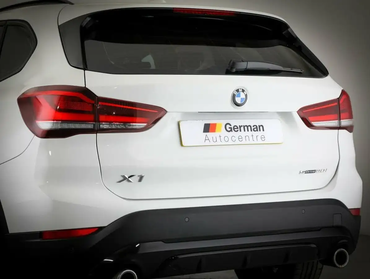 2021-bmw-x1-20-sdrive20i-sport-big-13