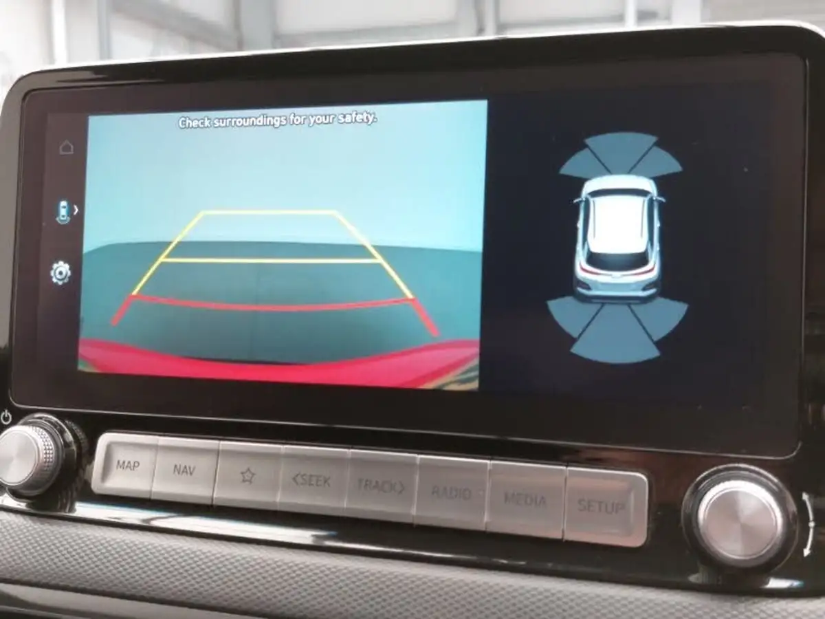 2022-hyundai-kona-e-premium-204ps-64kwh-7kw-obc-big-11