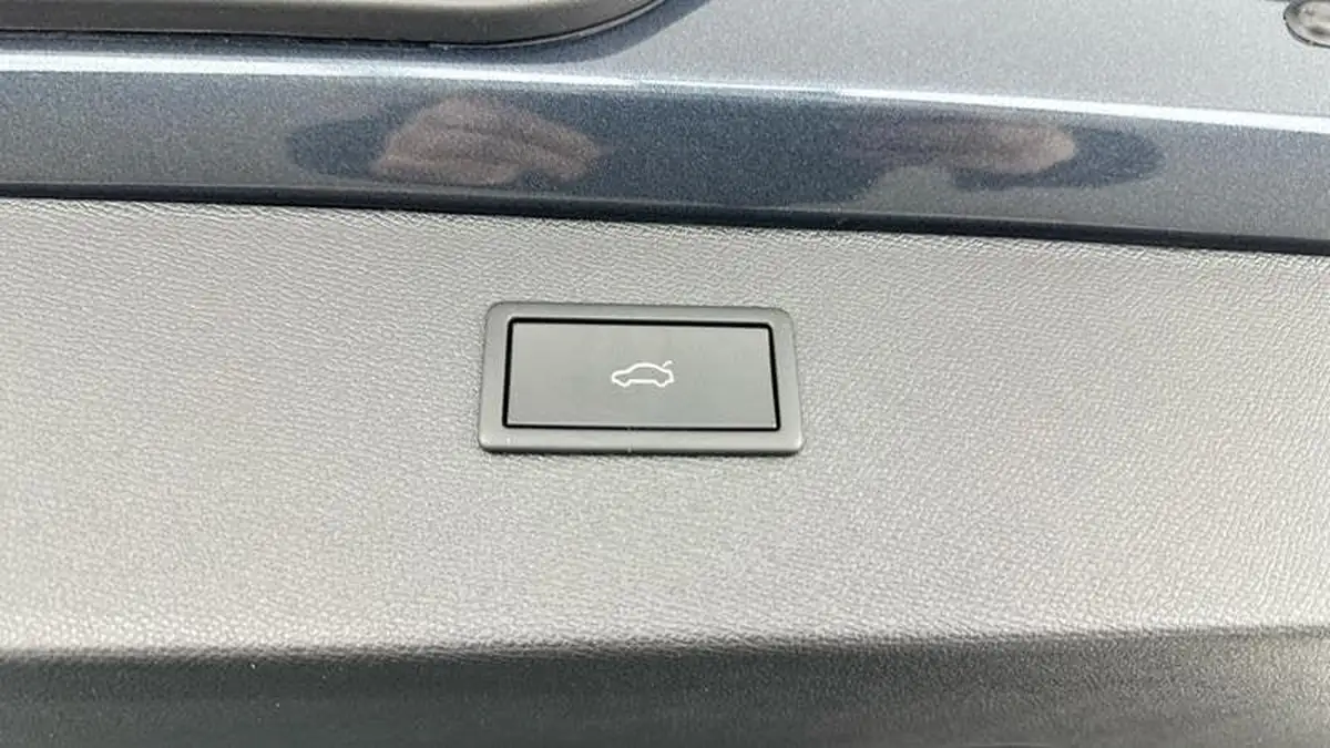 2025-cupra-formentor-15-etsi-v3-big-33