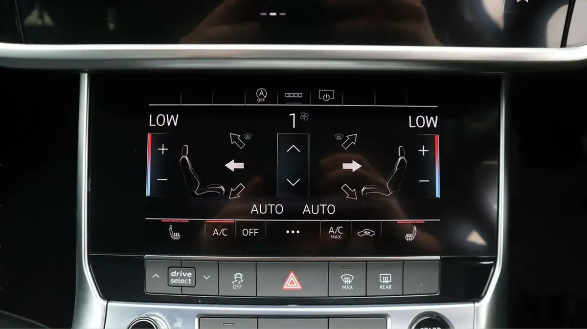 2022-audi-a6-saloon-20-40-tfsi-sport-big-12