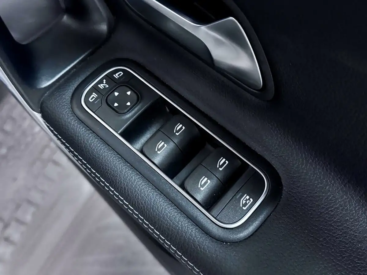 2022-mercedes-benz-a-class-20-a35-amg-premium-plus-edition-hatchback-5d-big-20