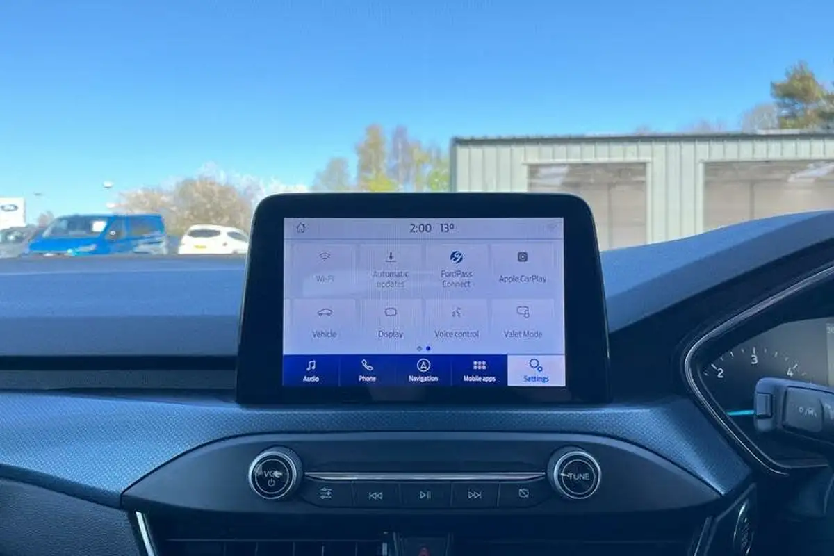 2021-ford-focus-big-28