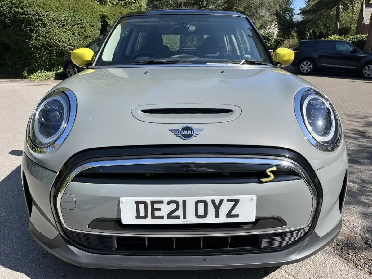 2021-mini-cooper-e-cooper-s-1-big-24