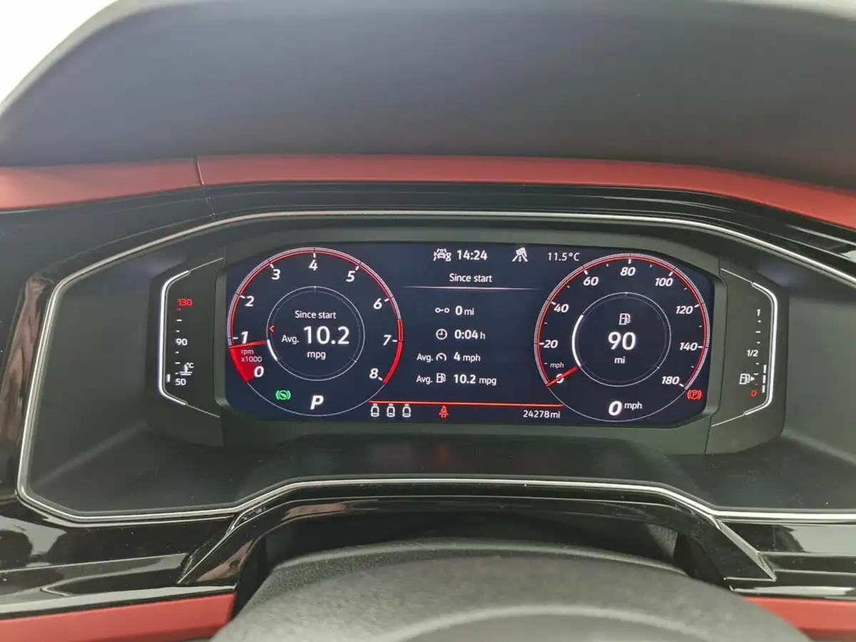 2021-volkswagen-polo-20-tsi-gti-207ps-big-20