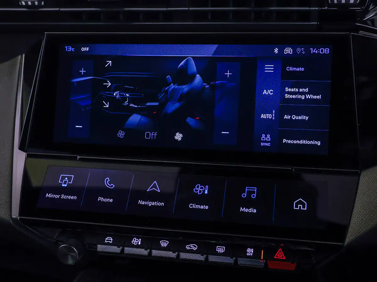 2024-peugeot-308-sw-e-gt-big-13