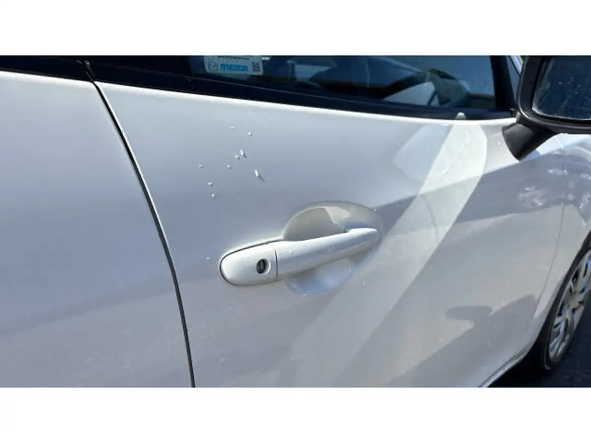 2016-mazda-mazda2-15-se-big-28