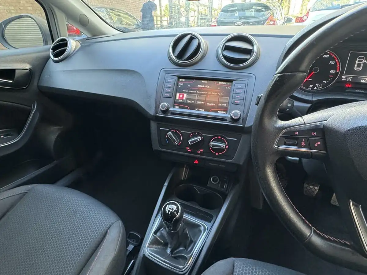 2017-seat-ibiza-12-tsi-fr-technology-90ps-sportcoupe-3d-big-28