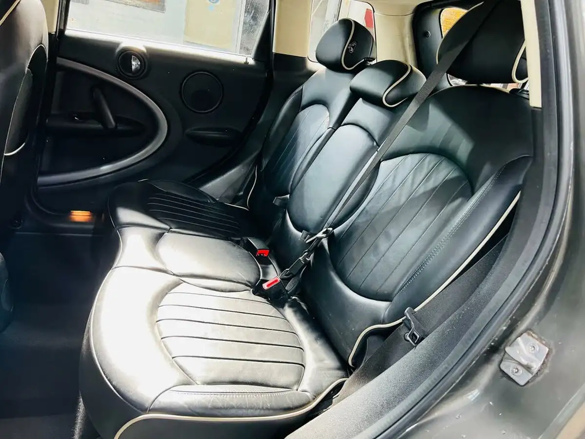 2011-mini-countryman-20td-cooper-sd-auto-big-11