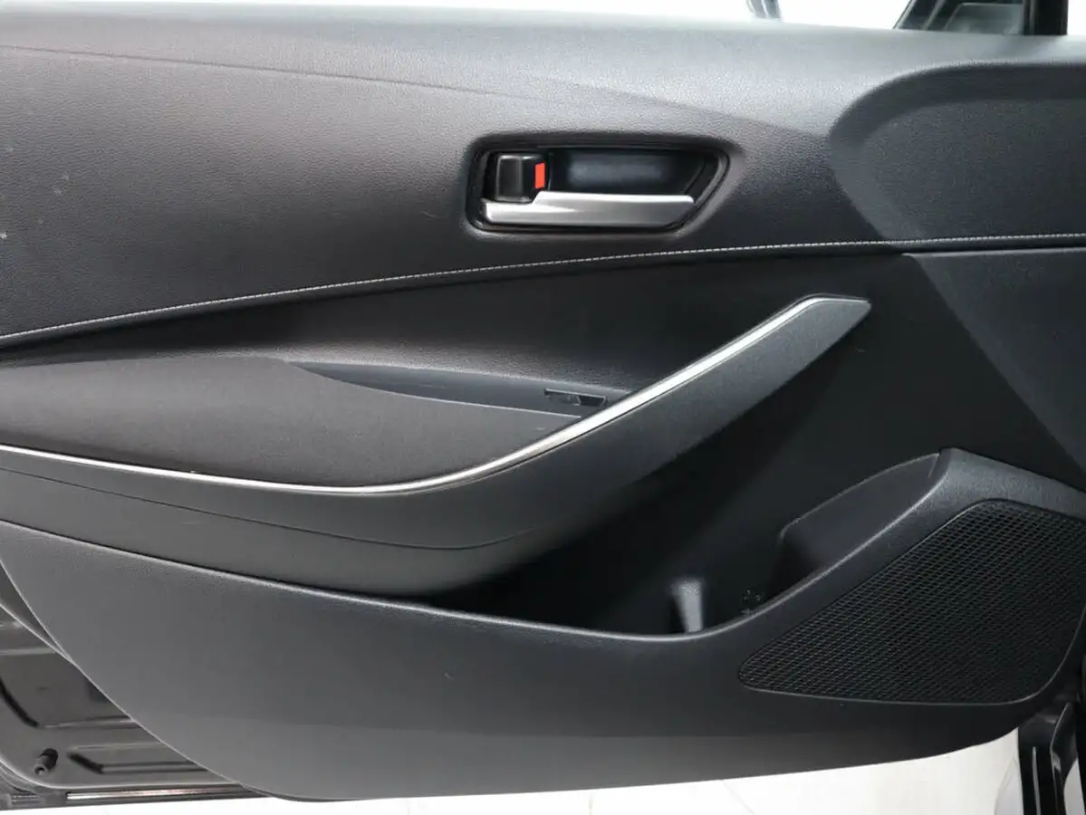 2021-toyota-corolla-18-vvt-i-icon-spare-wheel-touring-sports-5d-big-32