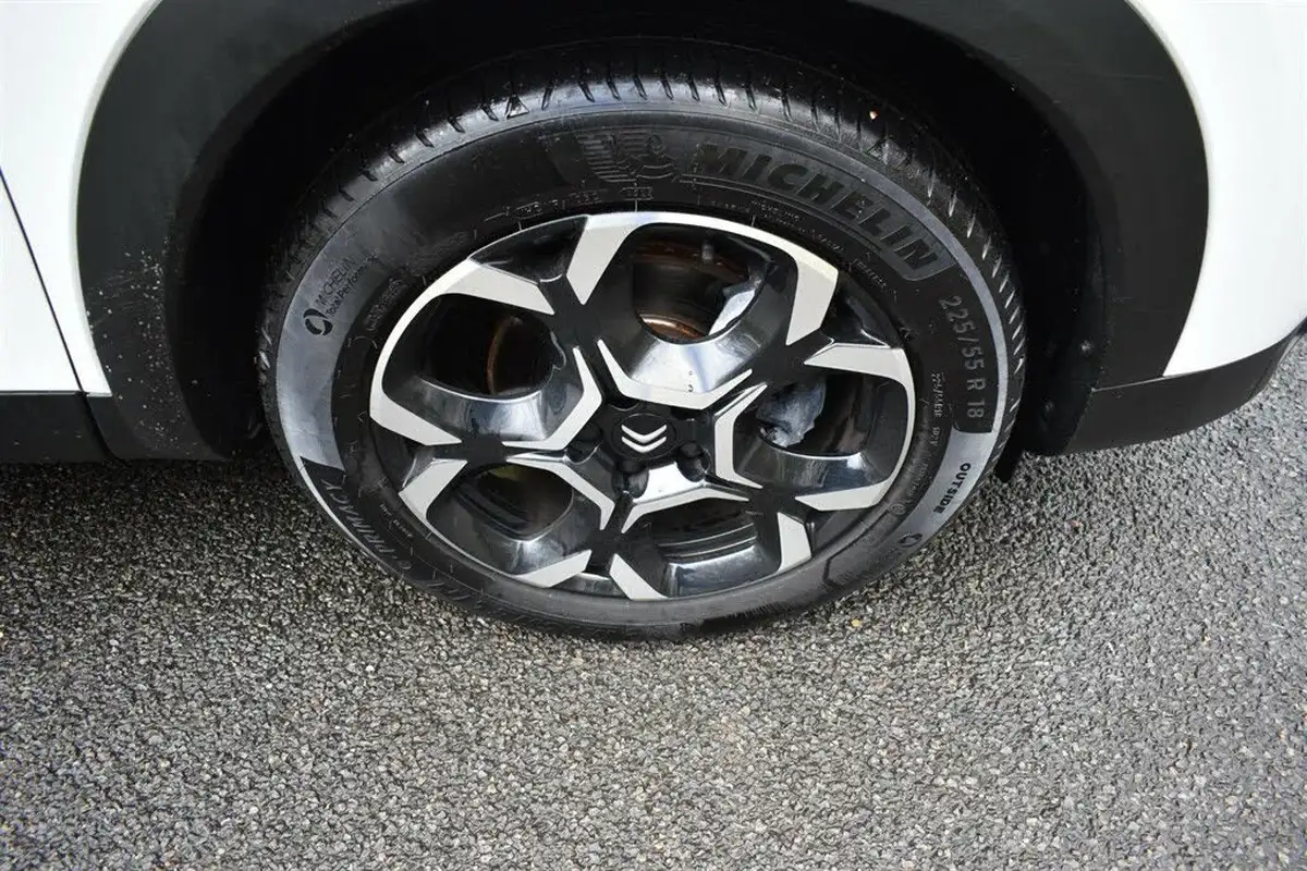 2024-citroen-c5-aircross-15bluehdi-plus-big-18