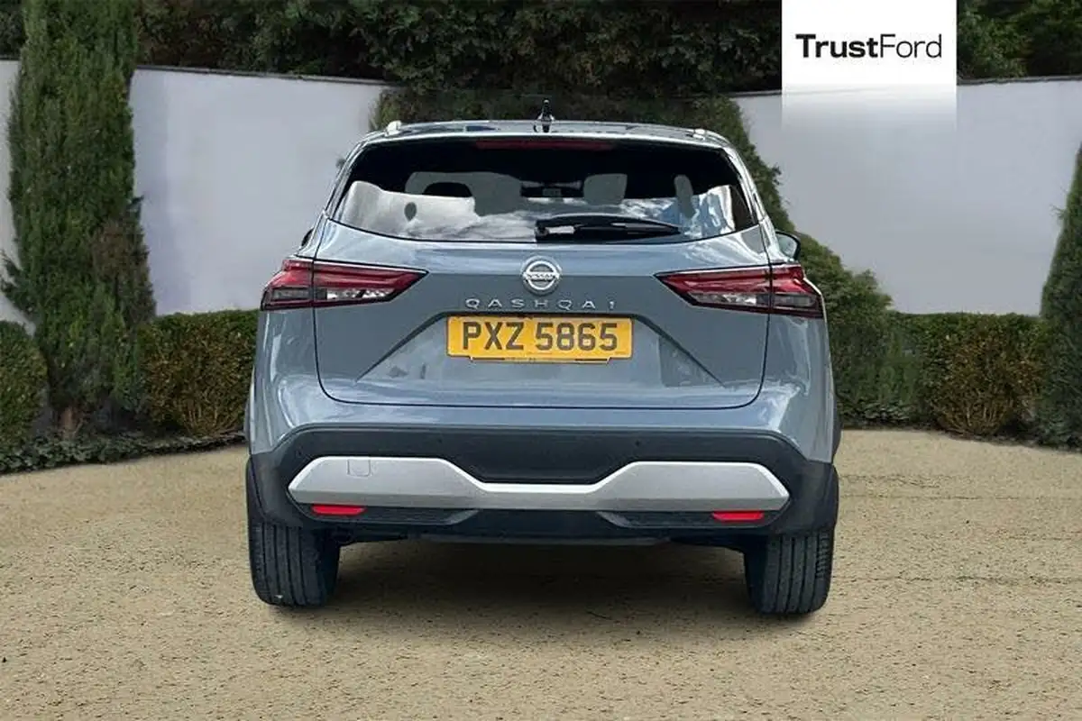 2021-nissan-qashqai-13-dig-t-tekna-big-6