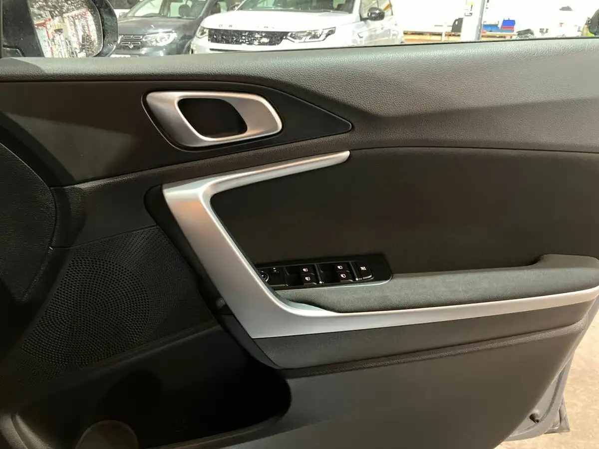 2022-kia-ceed-10-t-gdi-2-sportswagon-big-23