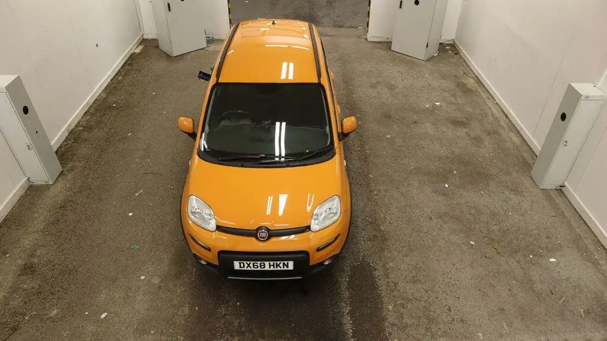 2018-fiat-panda-09-waze-big-5