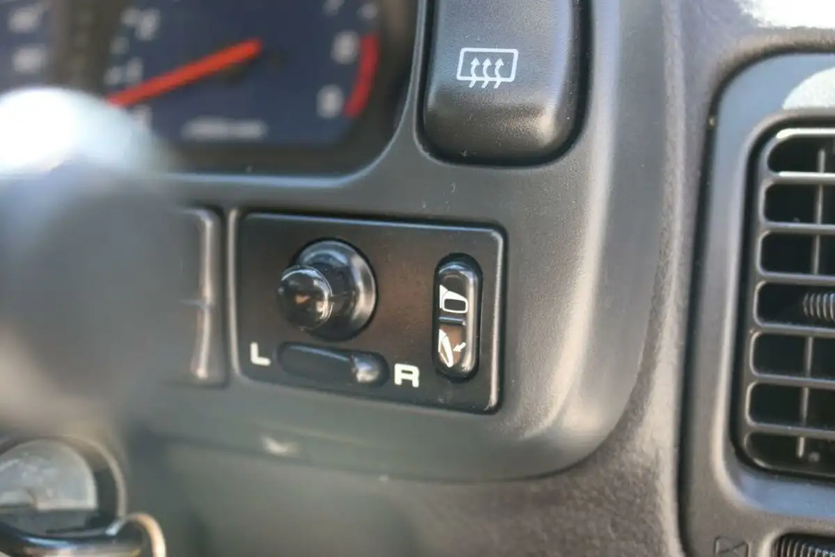 1997-subaru-impreza-big-56