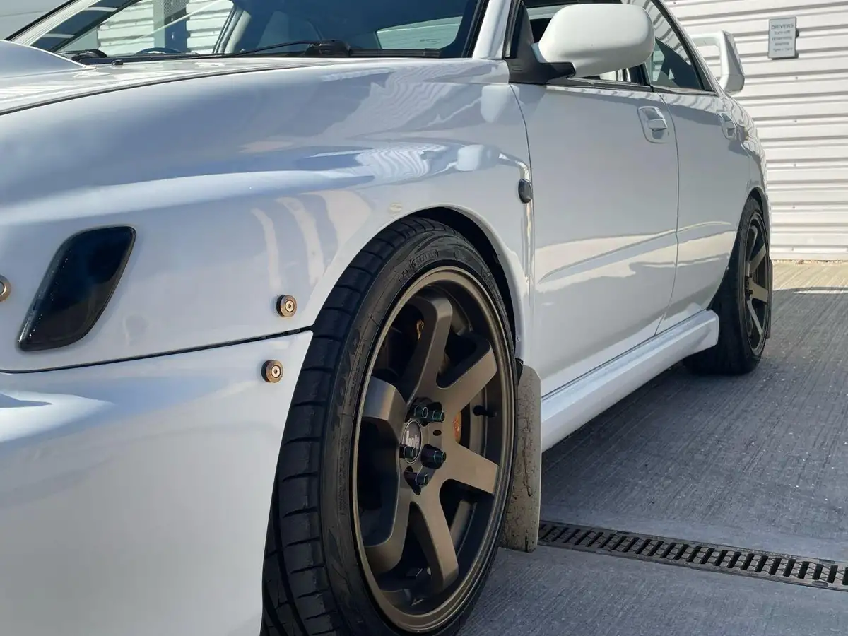 2002-subaru-impreza-20-wrx-uk300-ltd-edn-215bhp-big-8