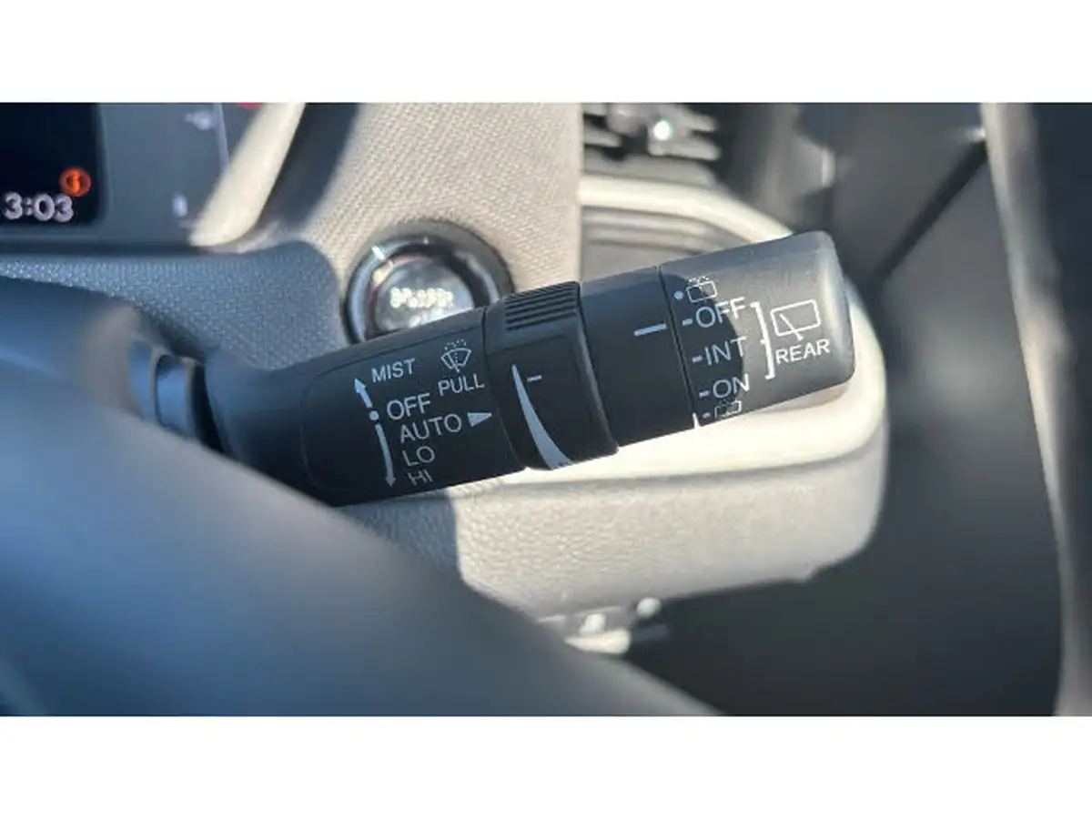 2021-honda-jazz-15-i-mmd-crosstar-ex-109ps-two-tone-big-28
