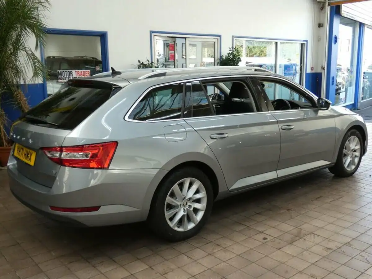 2021-skoda-superb-14-tsi-se-technology-156ps-estate-big-29
