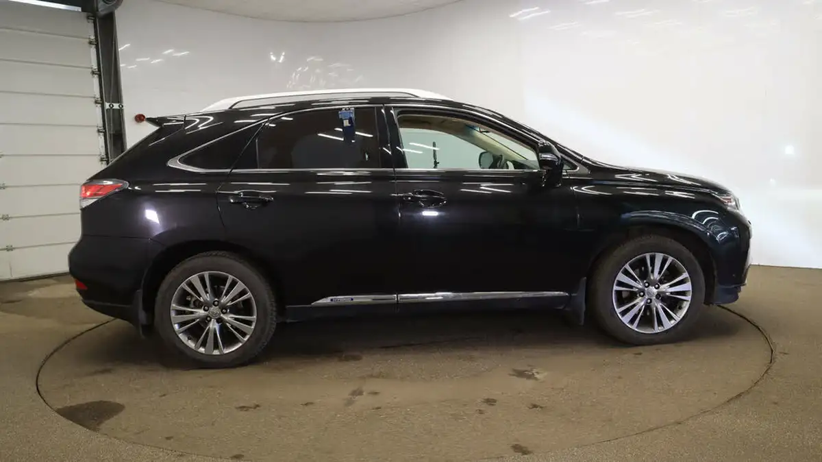 2013-lexus-rx-450h-35-luxury-big-5