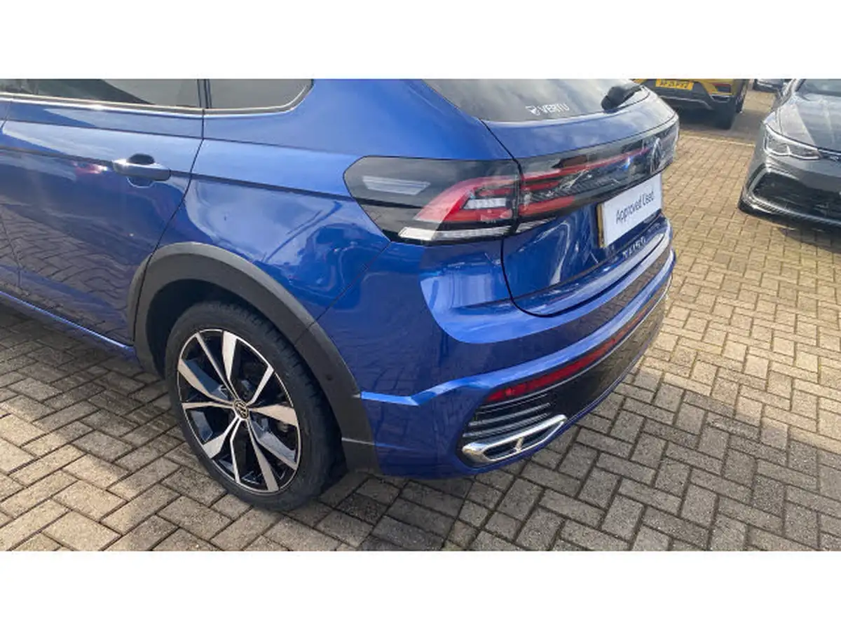 2022-volkswagen-taigo-10-tsi-r-line-big-26