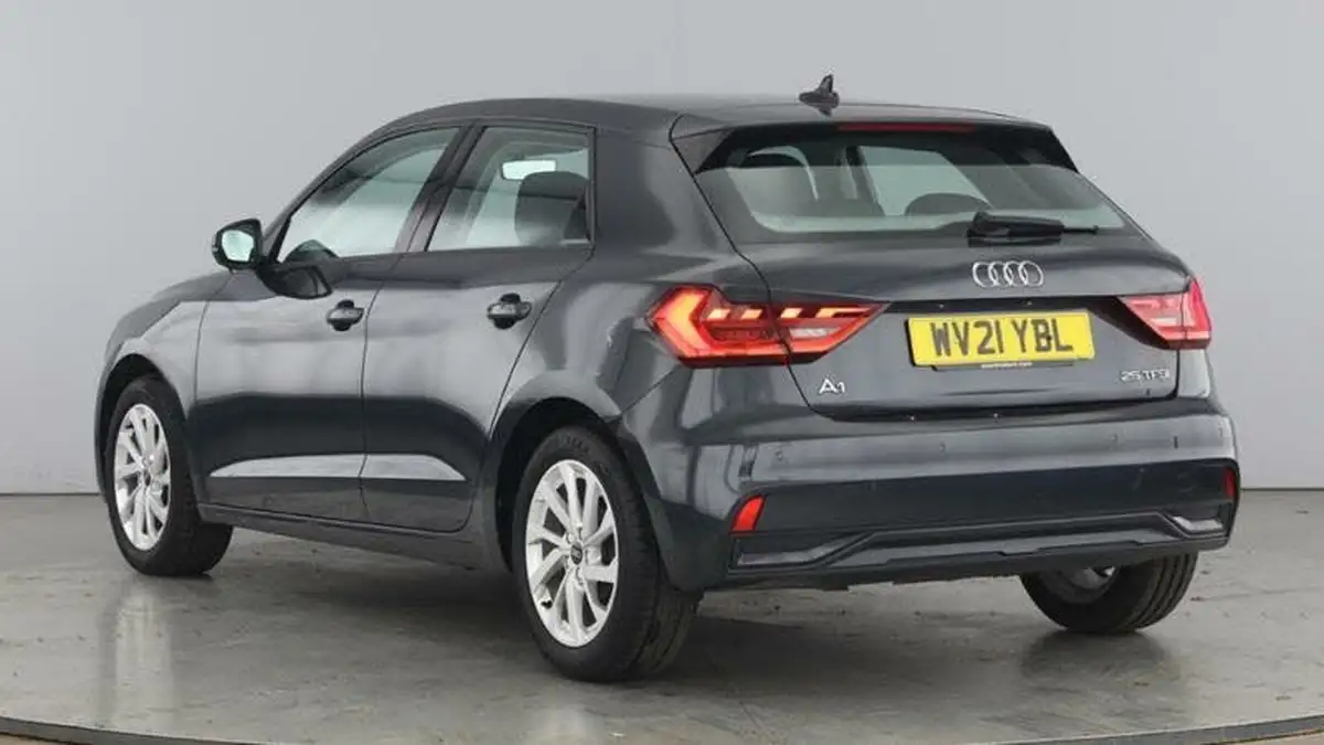 2021-audi-a1-10-25-tfsi-sport-big-2