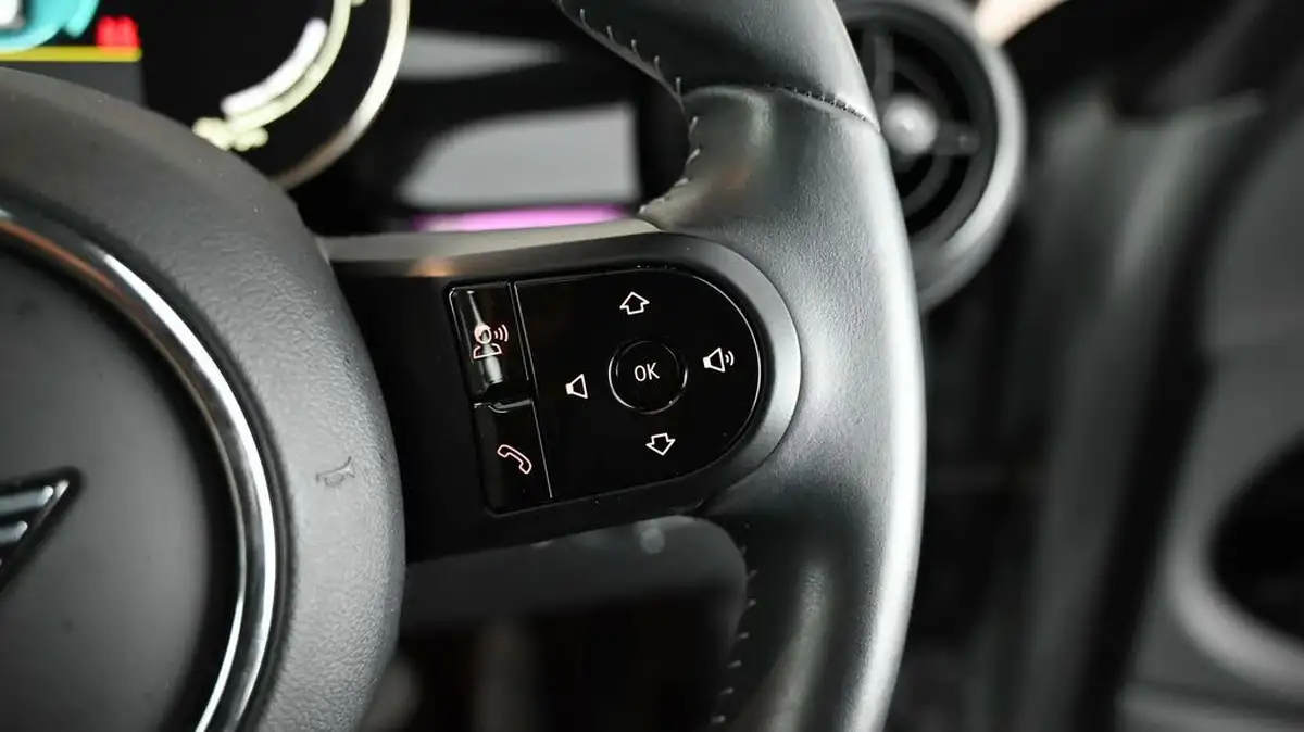 2022-mini-cooper-e-cooper-s-3-big-24