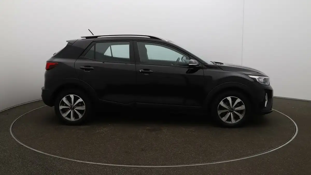 2022-kia-stonic-10-t-gdi-2-dct-big-39