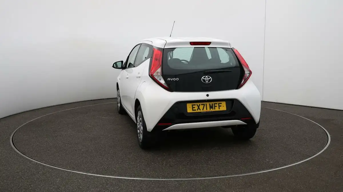 2021-toyota-aygo-10-vvt-i-x-play-tss-big-52