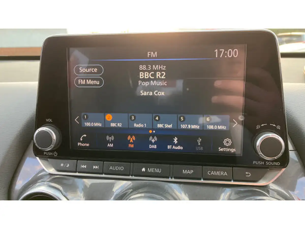 2021-nissan-juke-10-dig-t-tekna-dct-big-11