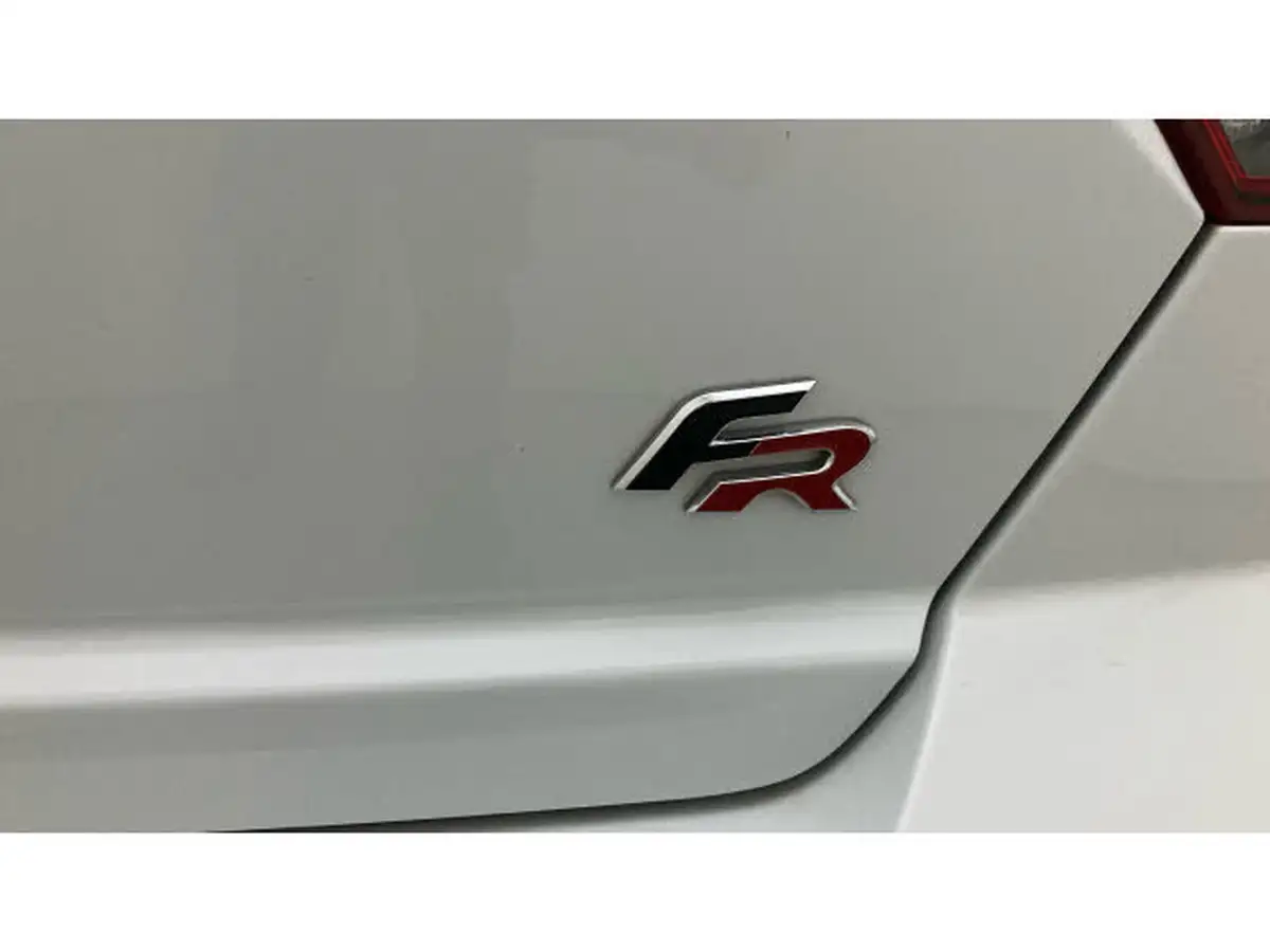 2019-seat-ibiza-10-mpi-fr-big-43