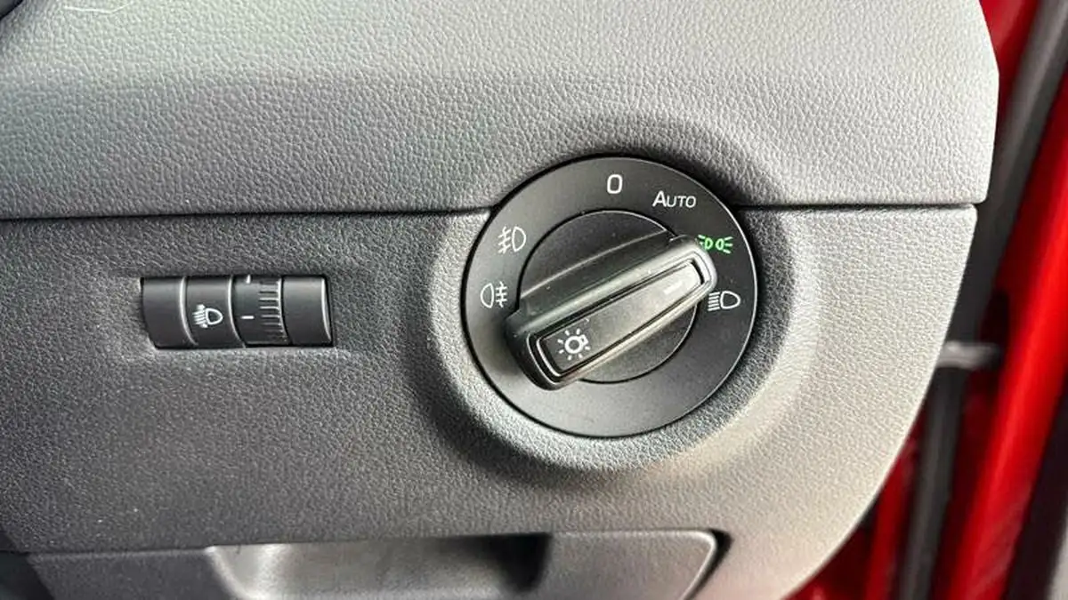 2016-skoda-octavia-14-tsi-se-l-estate-dsg-big-19