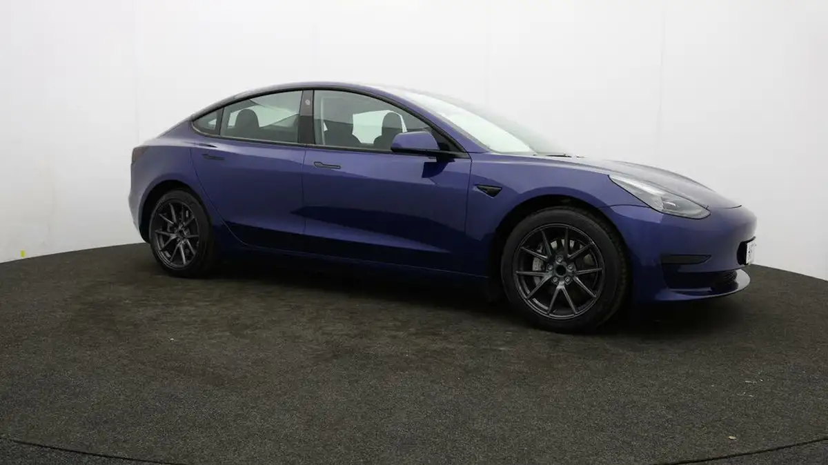 2021-tesla-model-3-e-standard-plus-big-38