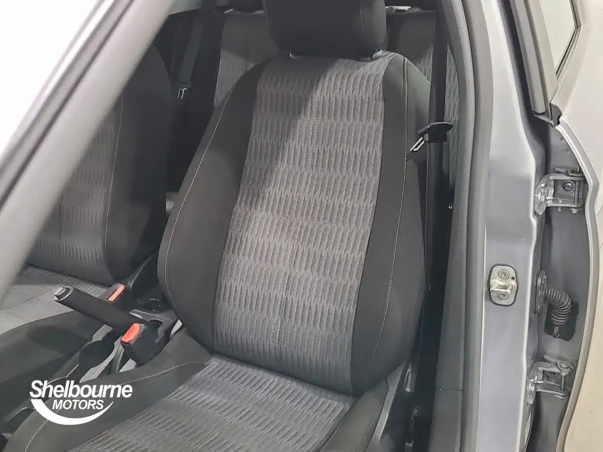 2021-vauxhall-corsa-12-turbo-se-big-40