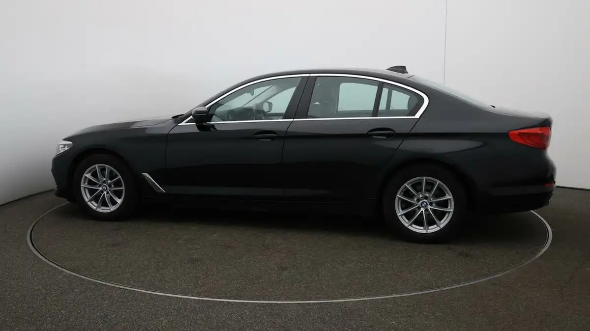 2020-bmw-5-series-20td-520d-se-190ps-saloon-4d-big-51