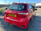 2018-toyota-yaris-15-vvt-i-icon-tech-hybrid-small-4