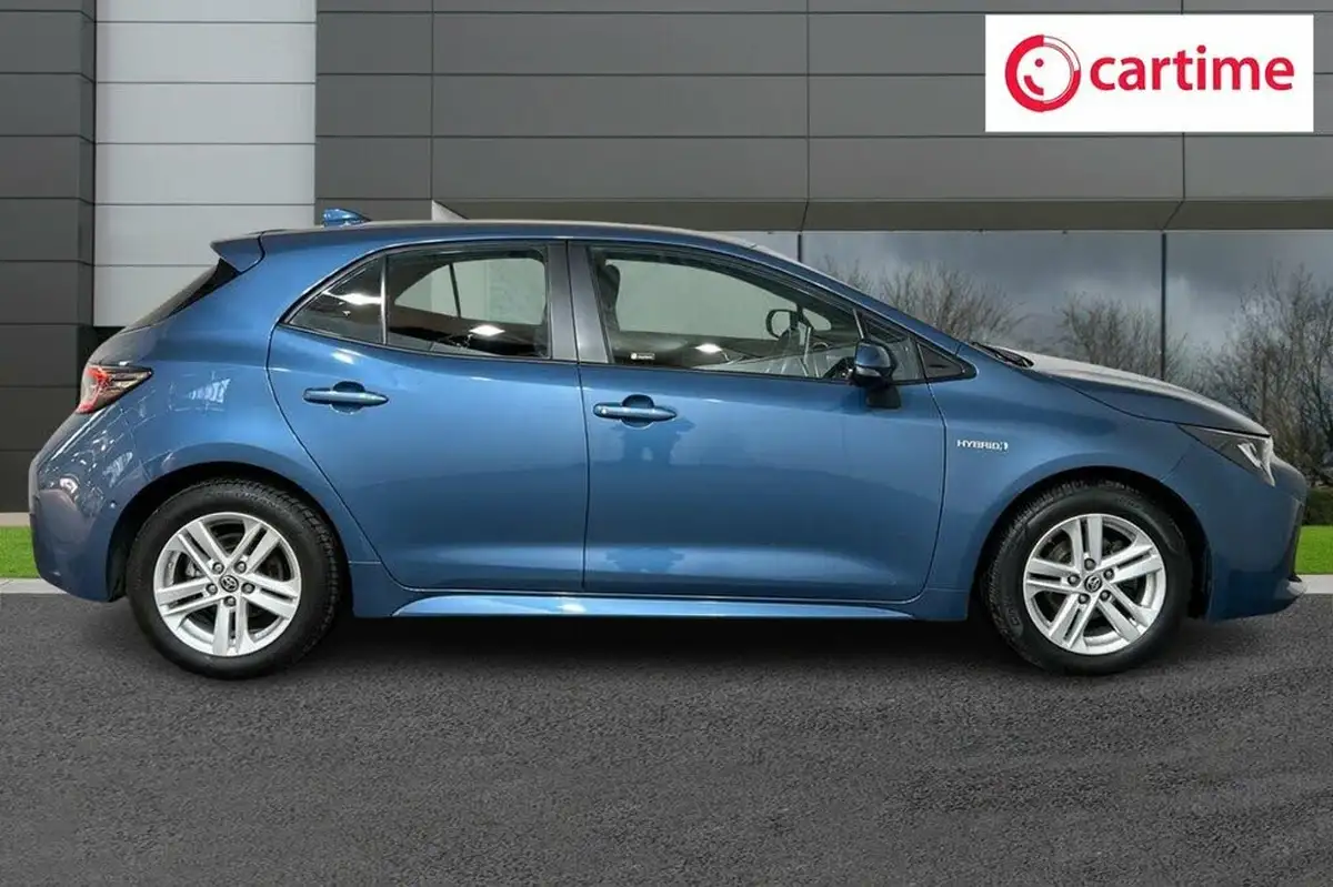 2021-toyota-corolla-18-vvt-i-icon-tech-spare-wheel-hatchback-5d-big-1