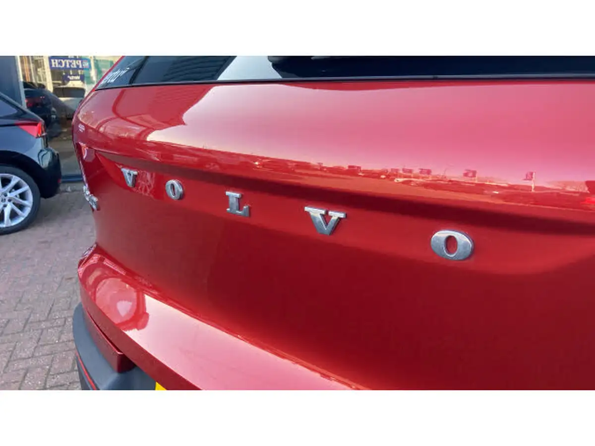 2021-volvo-xc40-15-t3-inscription-161bhp-big-43