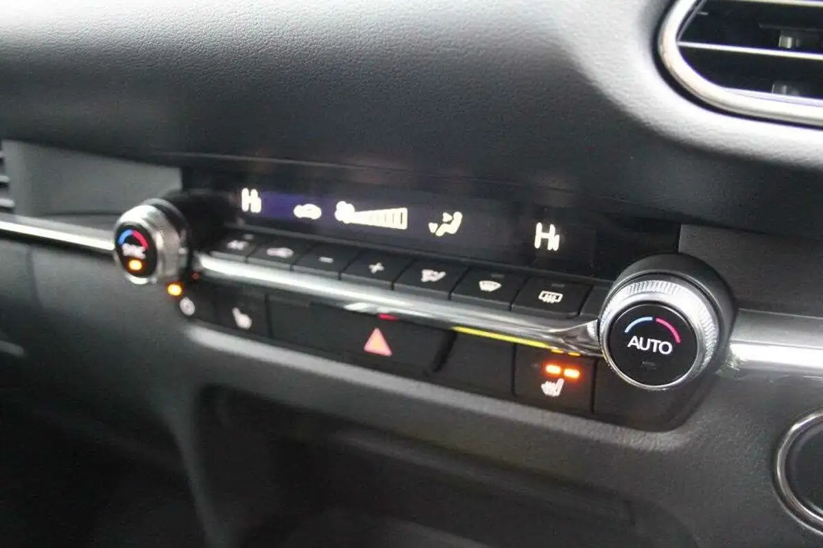 2024-mazda-cx-30-20-e-skyactiv-x-exclusive-line-auto-big-34