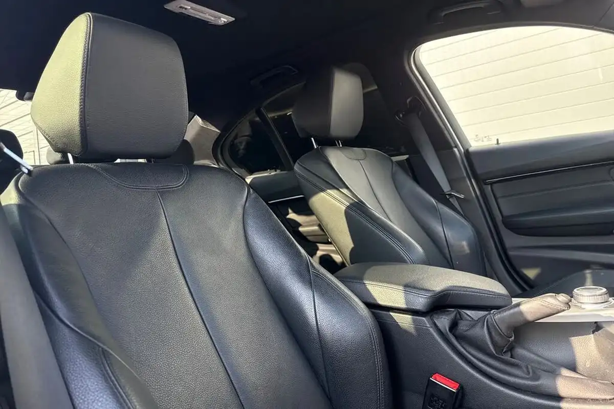 2018-bmw-3-series-20td-320d-m-sport-saloon-4d-auto-big-22