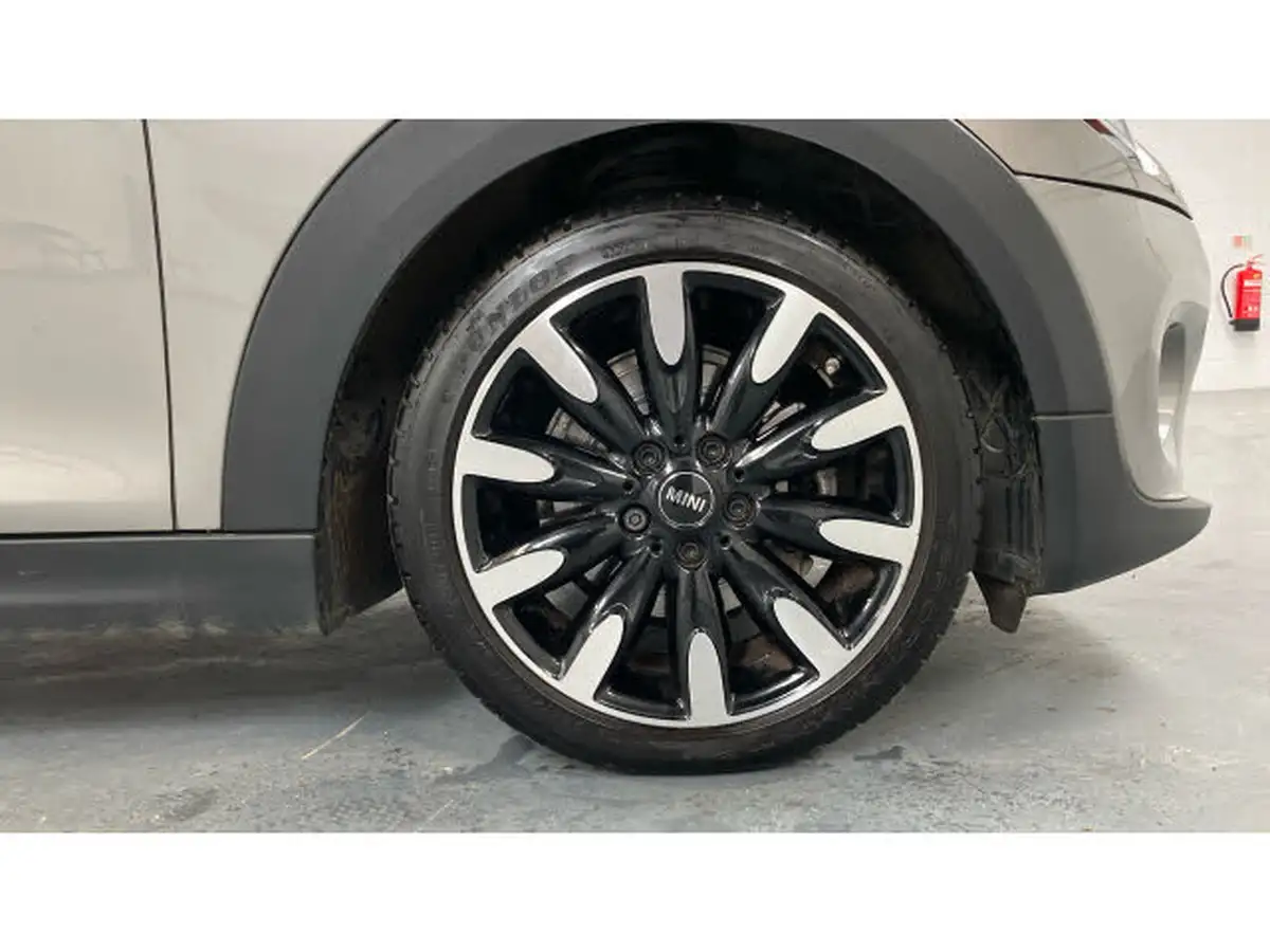 2019-mini-cooper-15-cooper-exclusive-134bhp-hatchback-5d-auto-big-13