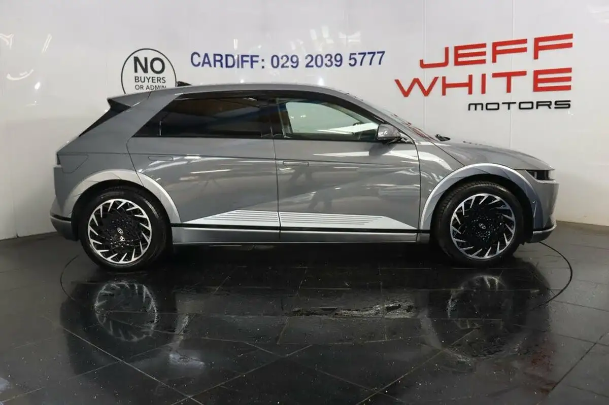 2021-hyundai-ioniq-5-e-ultimate-217ps-73kwh-rwd-big-5