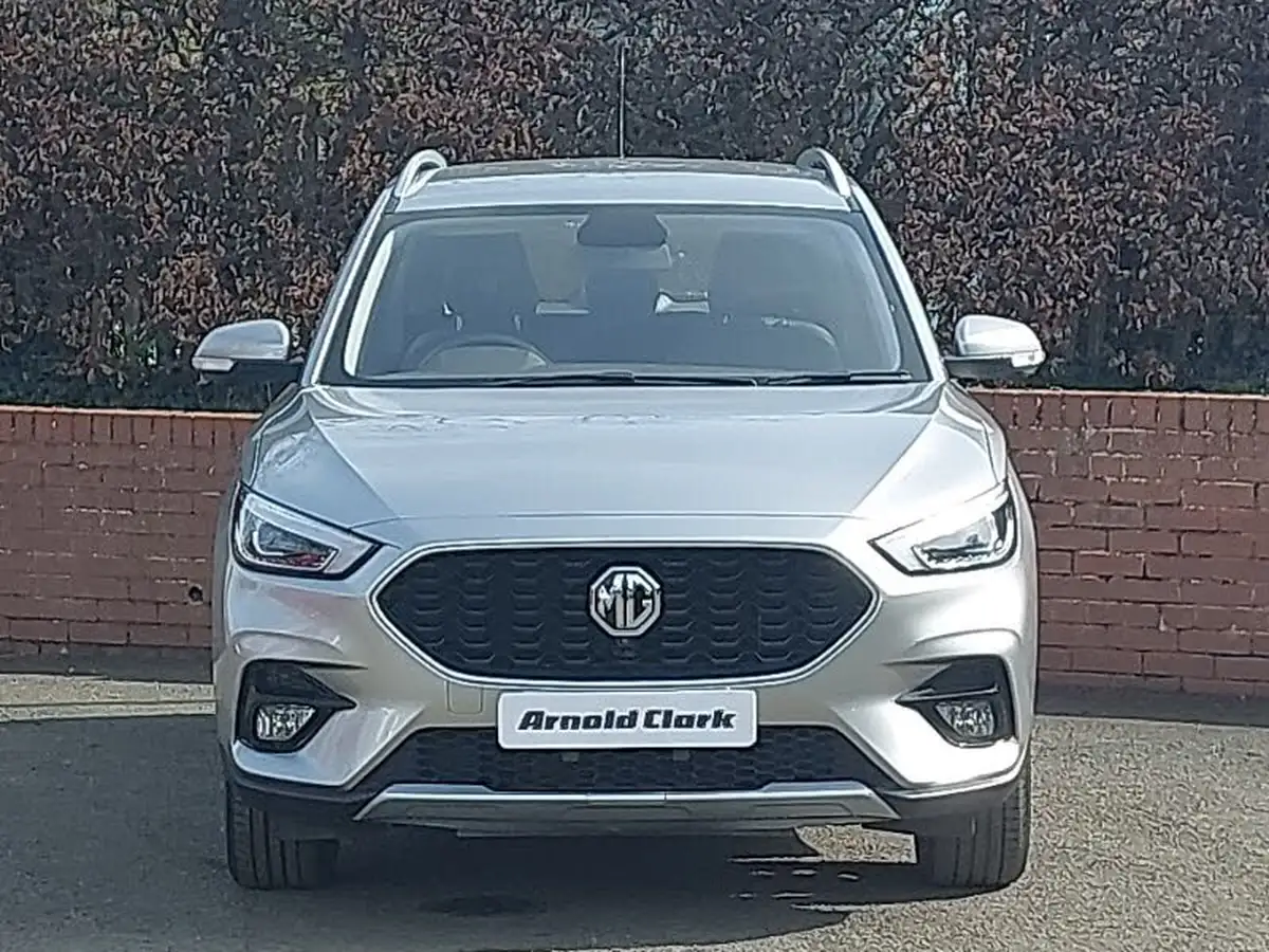 2022-mg-zs-suv-15-vti-tech-exclusive-big-14