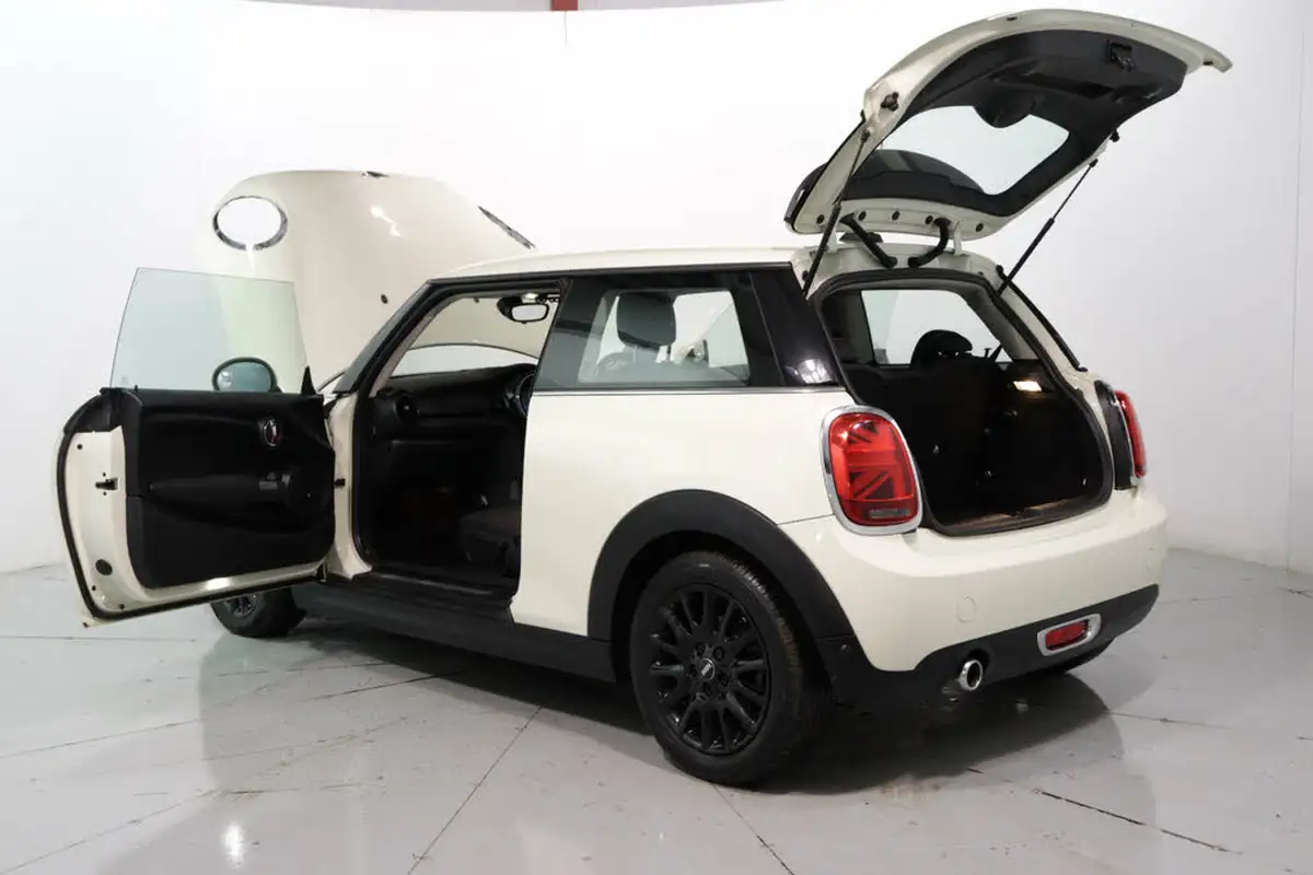 2018-mini-cooper-15-one-series-ii-ss-3d-big-44