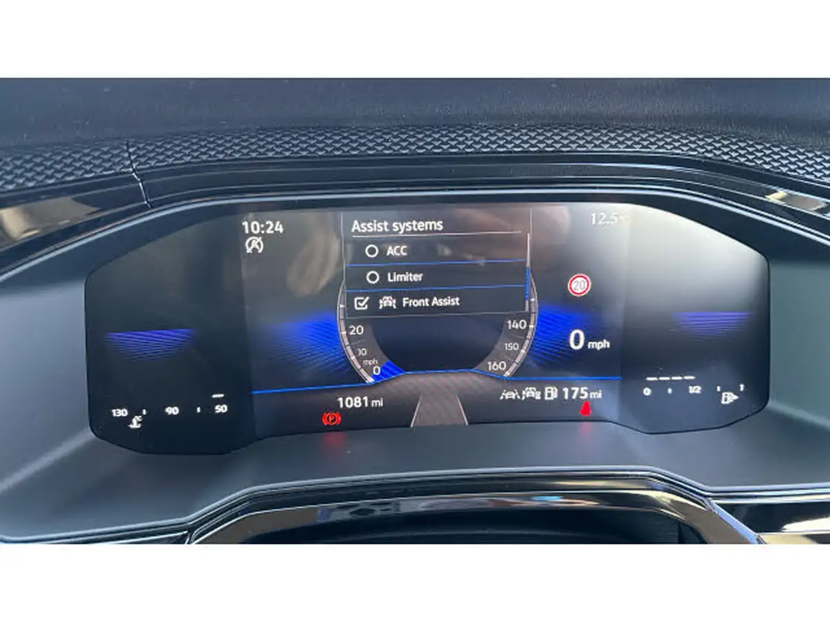 2024-volkswagen-polo-10-tsi-match-big-26