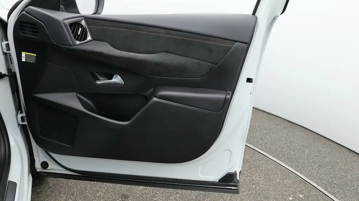 2022-ds-ds-3-crossback-12-puretech-performance-line-130ps-big-15