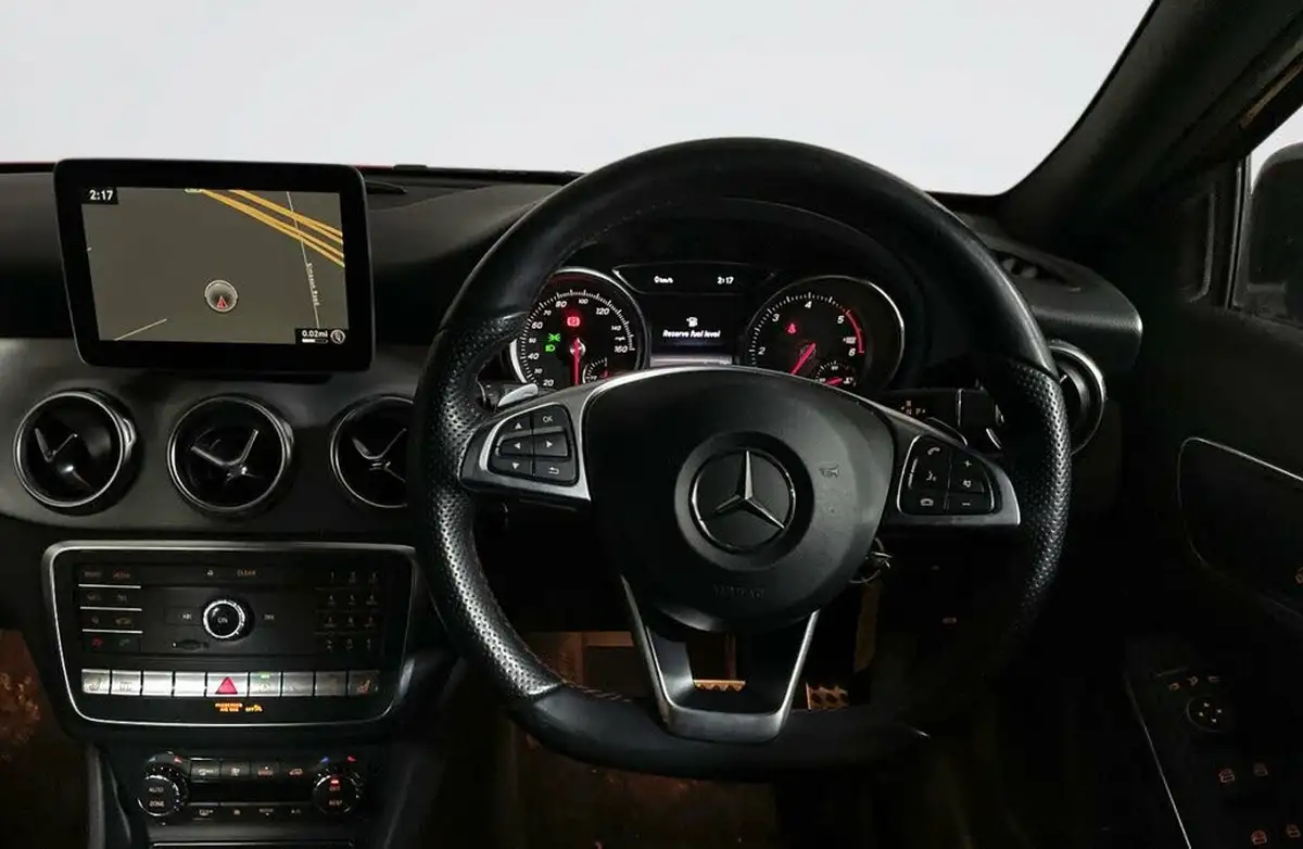 2018-mercedes-benz-gla-class-21d-gla-220d-amg-line-174bhp-premiumss-big-12