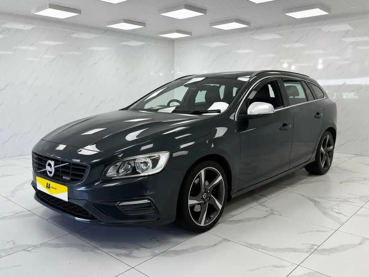 2014-volvo-v60-20td-d4-r-design-181bhp-nav-1969cc-big-4