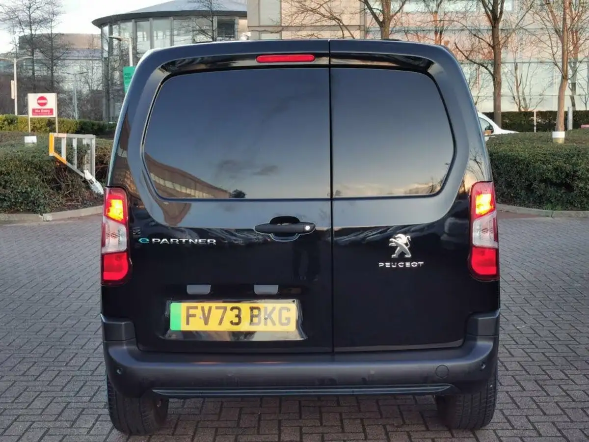 2023-peugeot-partner-e-750-professional-premium-50kwh-big-5