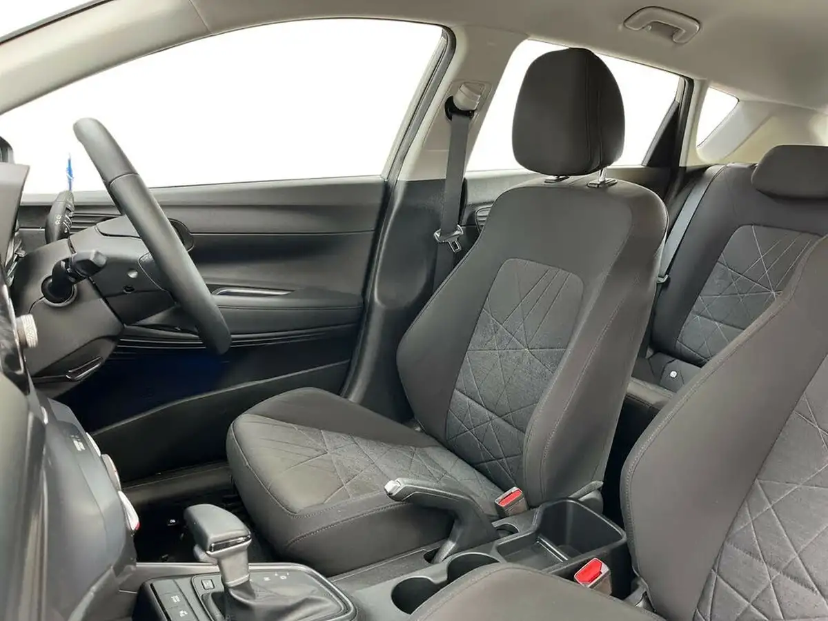 2022-hyundai-bayon-10-t-gdi-se-connect-dct-big-7