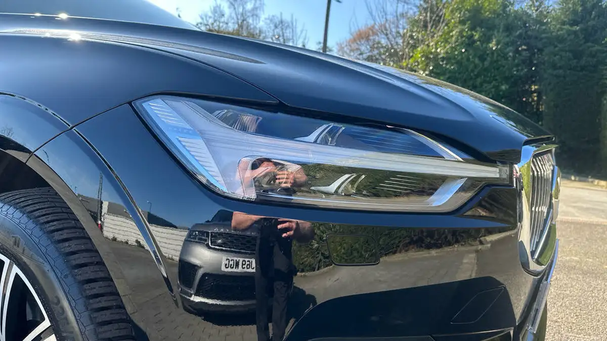 2019-volvo-xc60-20td-b5-inscription-big-16